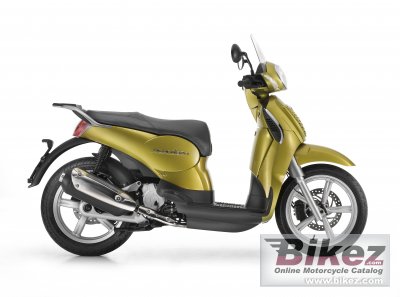 2010 Aprilia Scarabeo 250 photo